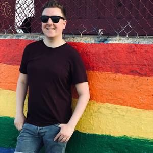 Meet your Posher, Sam